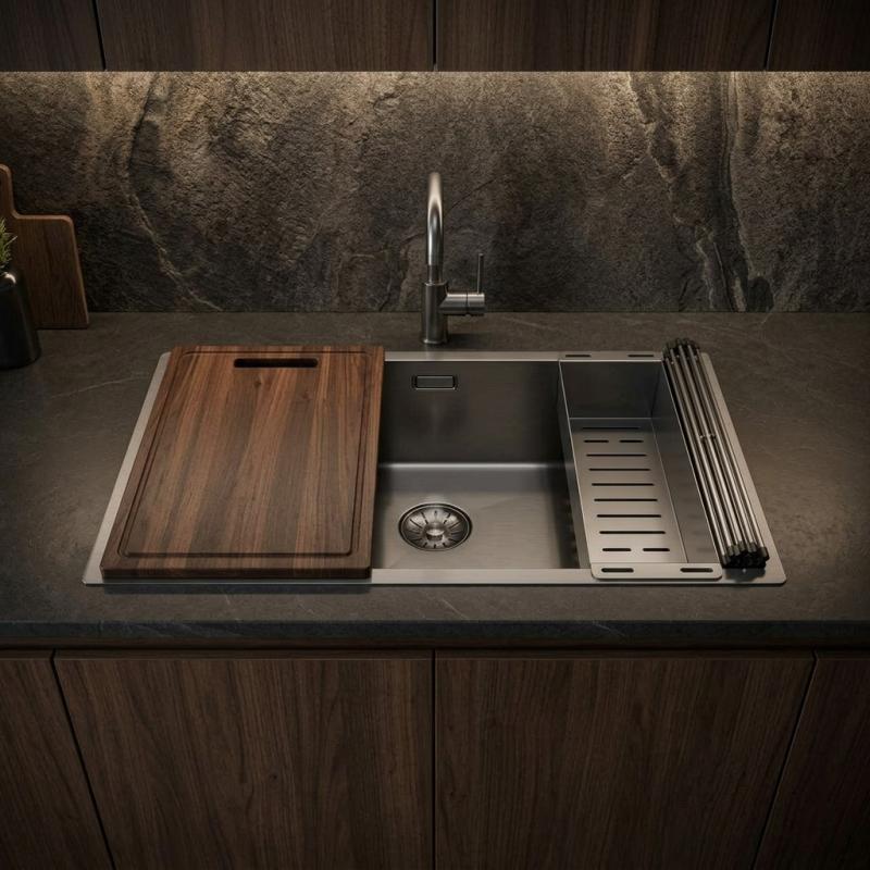 Pure.Sink Comfort grote PVD Gun metal spoelbak 70x40 cm 10mm radius onderbouw, vlakinbouw en opbouw PCM7040-61
